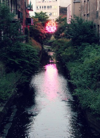 zachod-slonca-neon-katowice