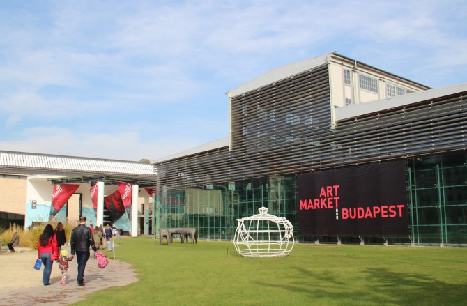 artmarketbudapest-sculture